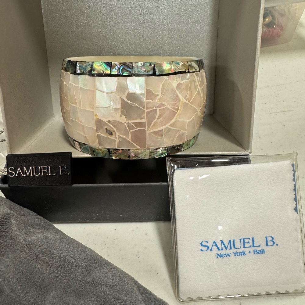 Samuel B. New York Bali MOP & Abalone Wide Bangle Bracelet